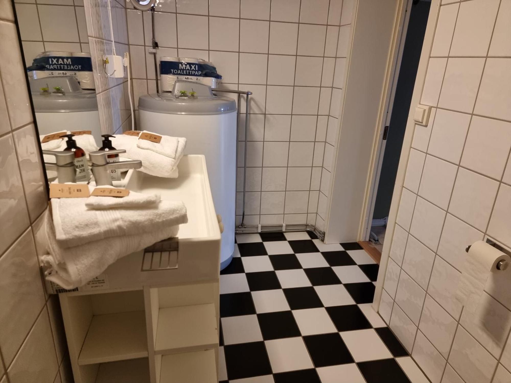 Kjellerleilighet Egen Inngang. Stange 外观 照片